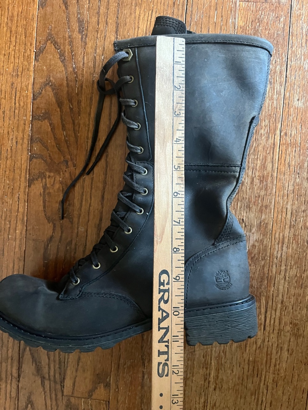 Leaving soon AS IS Timberland women’s 8.5 combat style boots AS IS - Picture 2 of 16